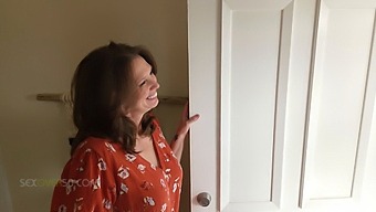 Sensual Mature Milf Indulges In A Passionate Encounter With Her Landlord In High-Definition Video