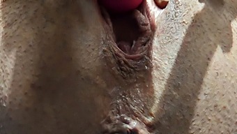 Kandi Laigne Gives A Facial And Masturbates While Straddling Your Face